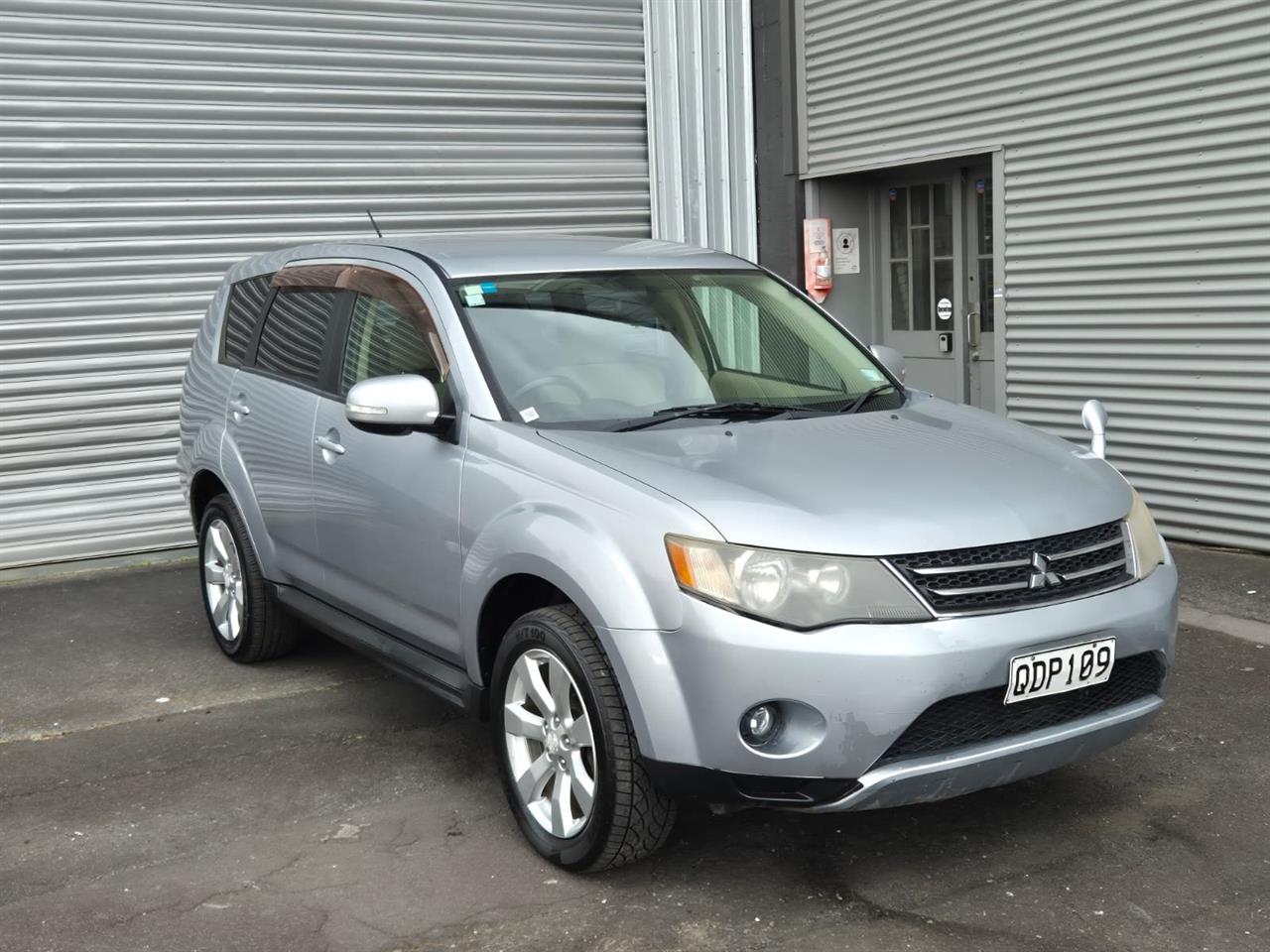 2010 Mitsubishi Outlander used car available at Drive Now Motors